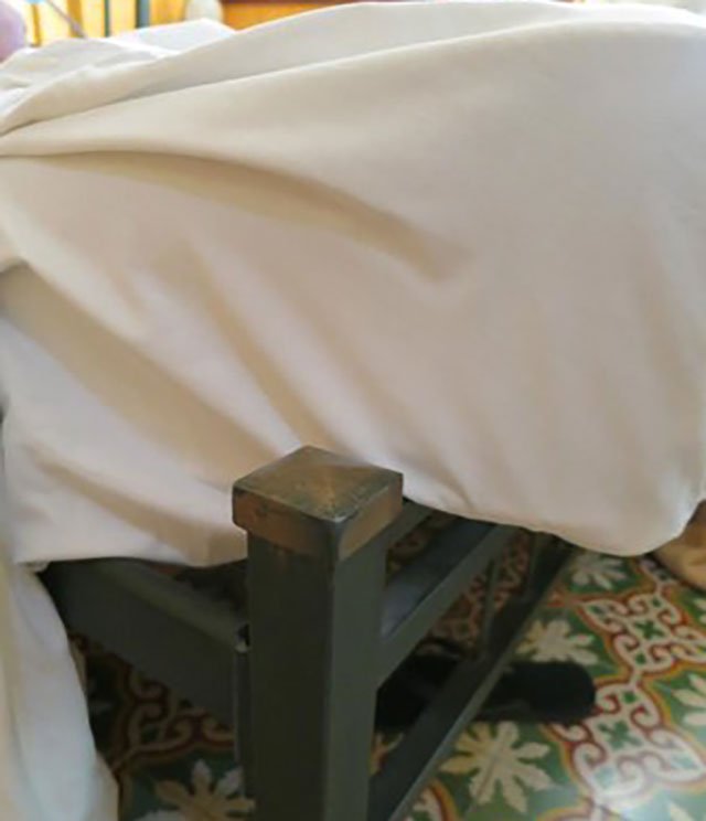 Giường ngủ không phù hợp với nệm