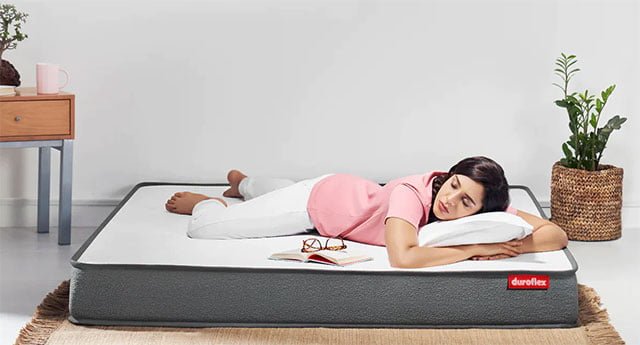 Tạo lớp ngăn cách giữa nệm và sàn nhà