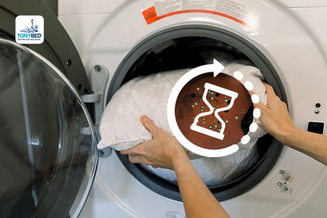 Giặt ruột gối định kỳ bảo đảm vệ sinh
