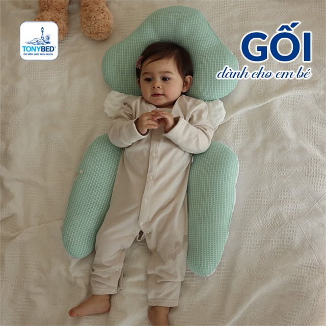 Những lợi ích khi sử dụng gối nằm cho trẻ nhỏ