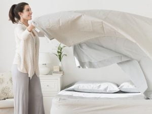 Cách giặt ga giường ít bị nhăn và co rút