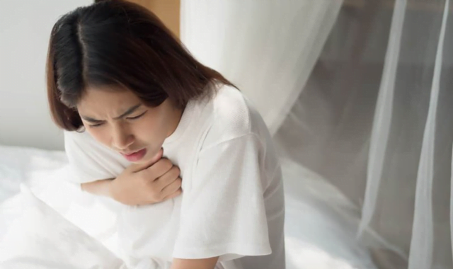 Nếu bạn gặp các vấn đề về hô hấp, bạn có thể sẽ thấy khó thở hơn khi ngủ không kê gối
