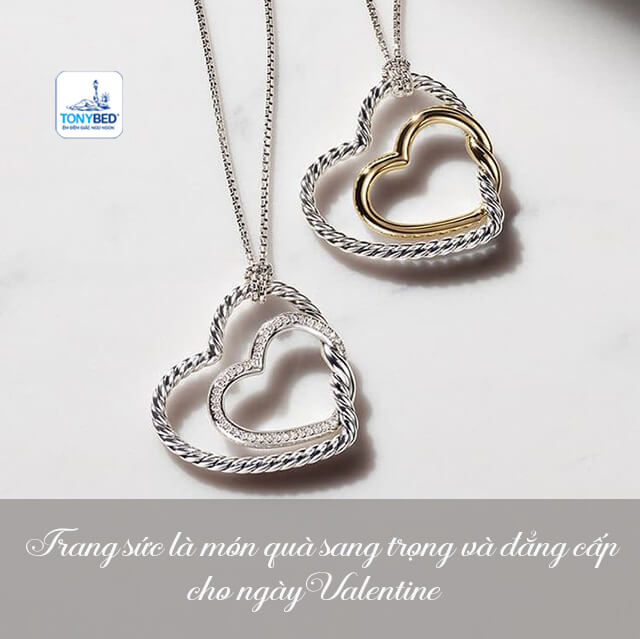 Tặng trang sức cho người yêu vào Valentine sẽ khiến nàng bất ngờ