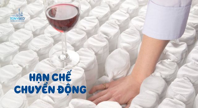 Nệm lò xo túi có chức năng cách ly chuyển động