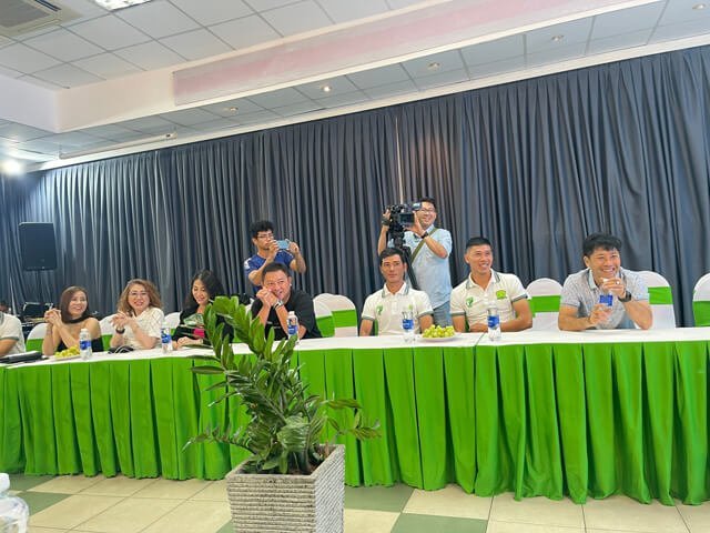 hop-bao-gai-tennis-mo-rong-chip-7-lan-2-2024
