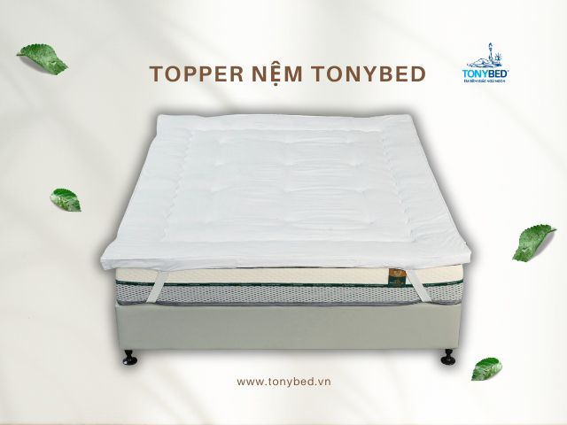 Sử dụng topper nệm giúp giảm thiểu sự tích tụ bụi và vi khuẩn trên bề mặt nệm