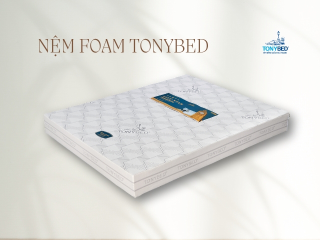 Khả năng đàn hồi của lớp foam giúp nệm ôm sát đường cong tự nhiên, giúp giữ cột sống ở vị trí thẳng