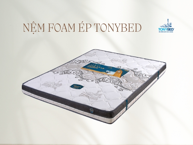 Nệm cao su tổng hợp sử dụng chất liệu chính là foam ép lại với mật độ cao